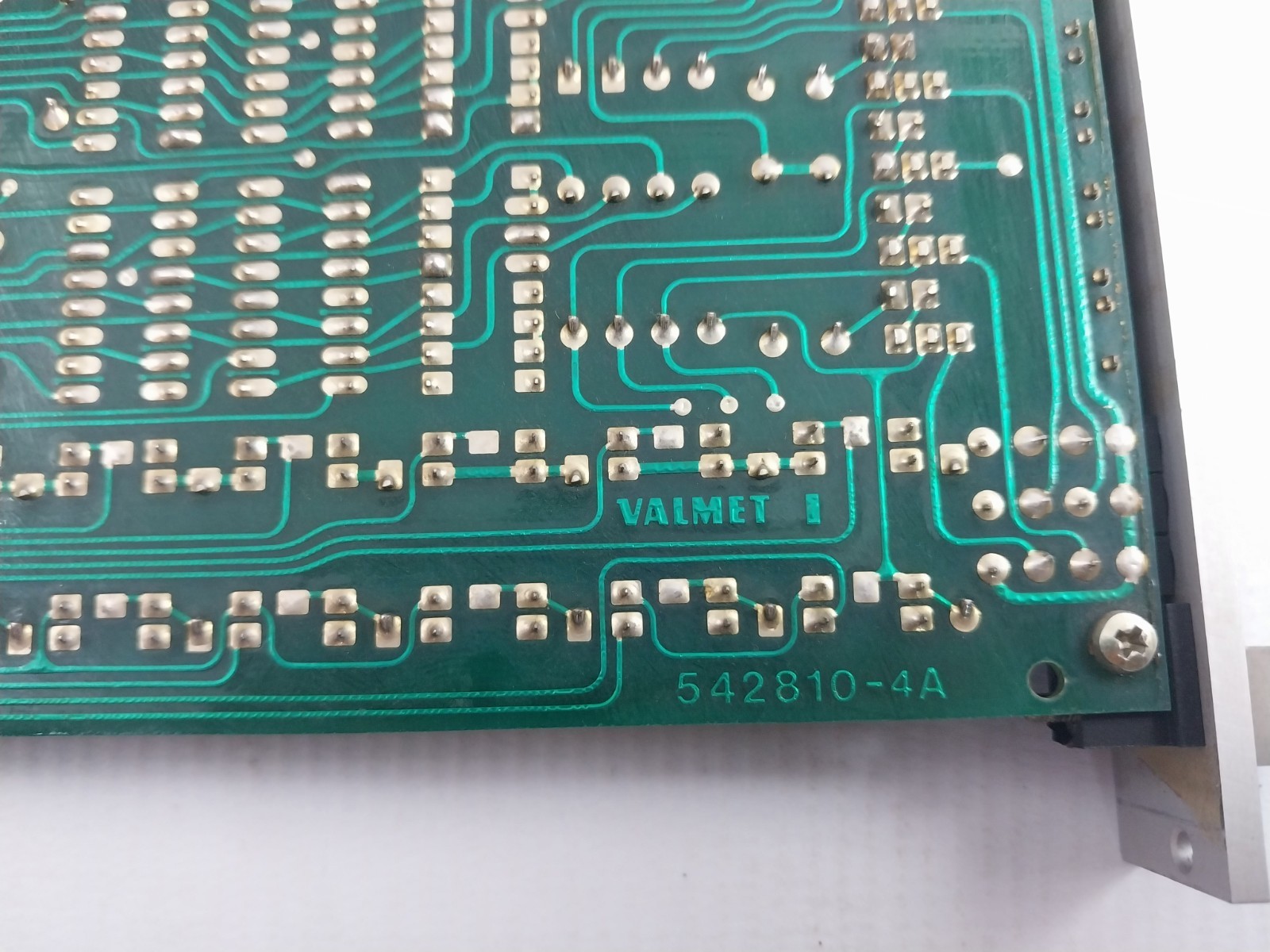 VALMET PROCESS AUTOMATION M851231 M1 Binary output Unit PCB BOU 8A 542810-4B