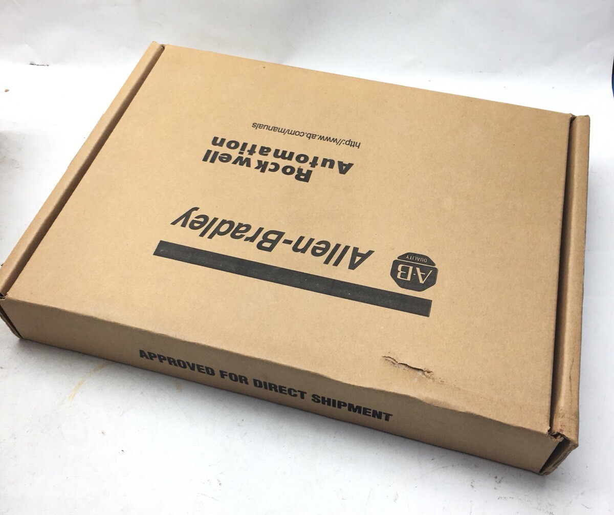 NEW SEALED 1771-OFE2 AB 4-20ma Analog Output Module 4 Channel OFE2 US Free Tax