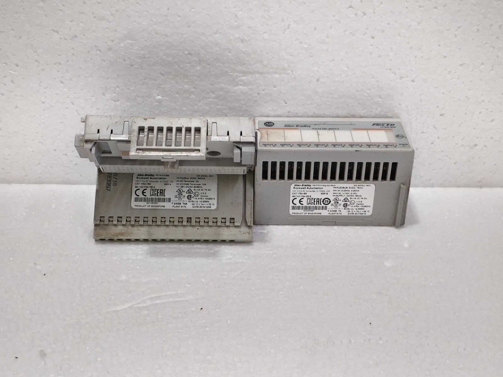 Allen Bradley 1794-IE8 Ser B With 1794-TB3/A Flex 8 Point Analog Input Module