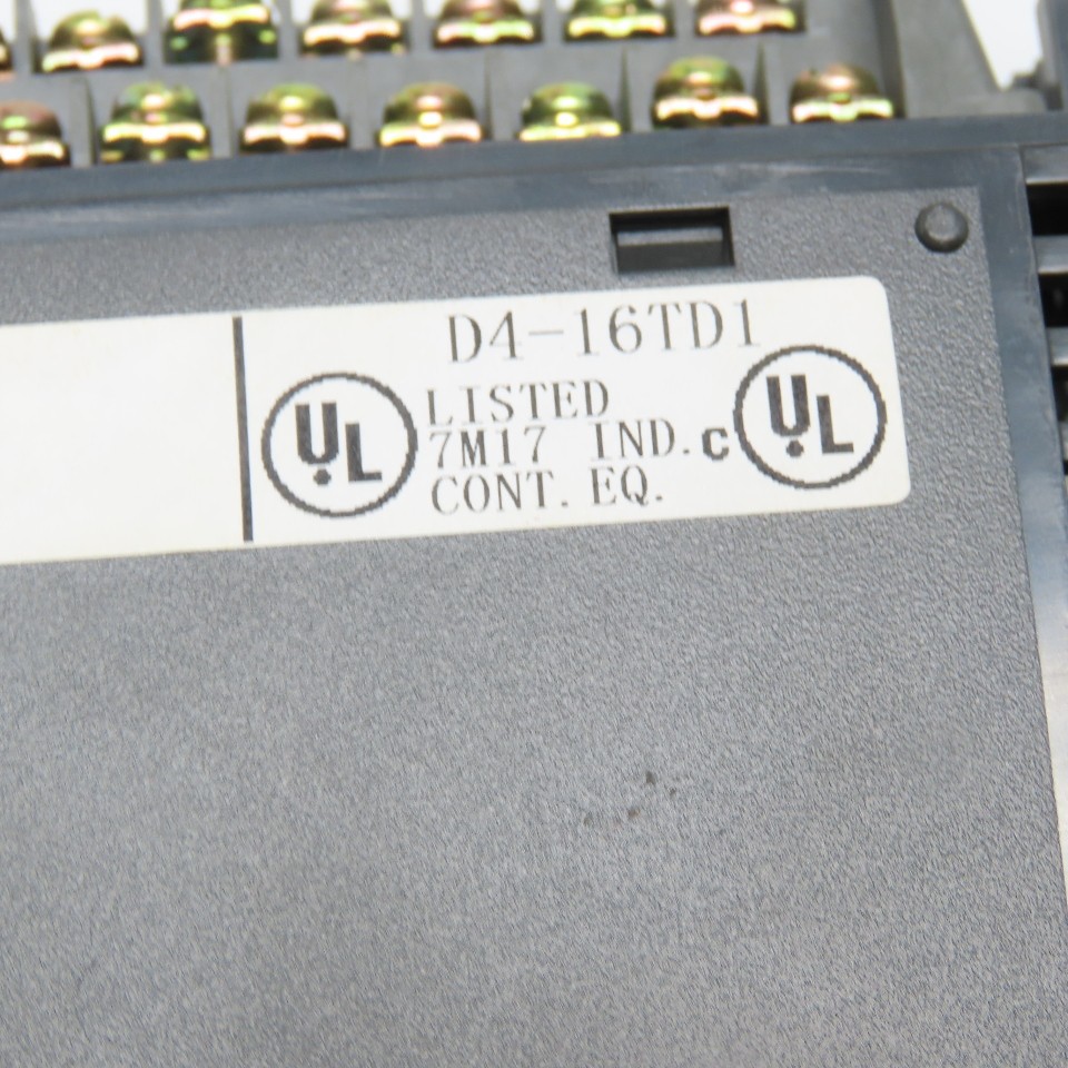Siemens D4-16TD1 Simatic Output Module 5-24VDC
