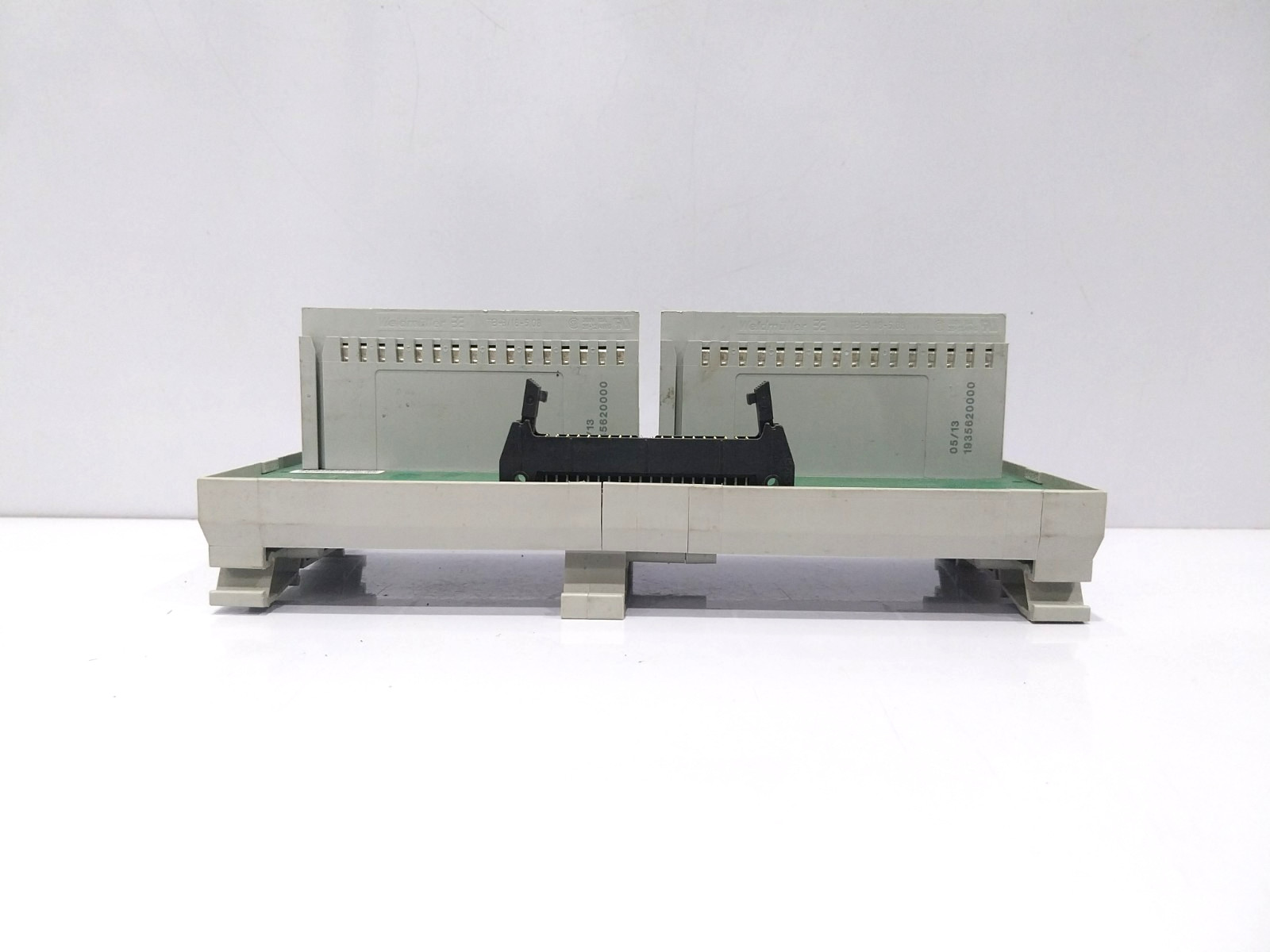 ALLEN BRADLEY 1492-IFM40F-3 INTERFACEMODULE 0-60V AC/DC