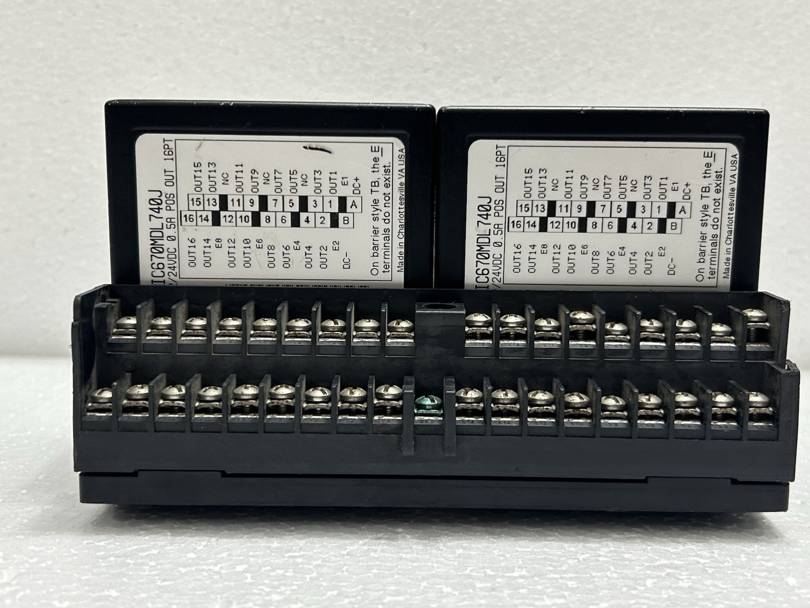 LOT OF 2PCS GE FANUC IC670MDL740J DISCRETE OUTPUT MODULE 12/24VDC 0.5AMP