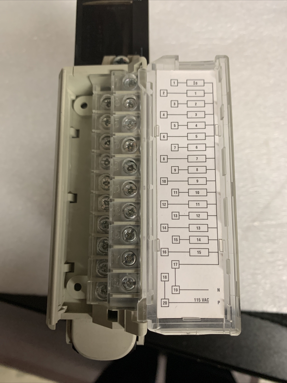 SCHNEIDER MODICON TSX-DEY-16A4 INPUT MODULE TSXDEY16A4 W/TSXBLY01
