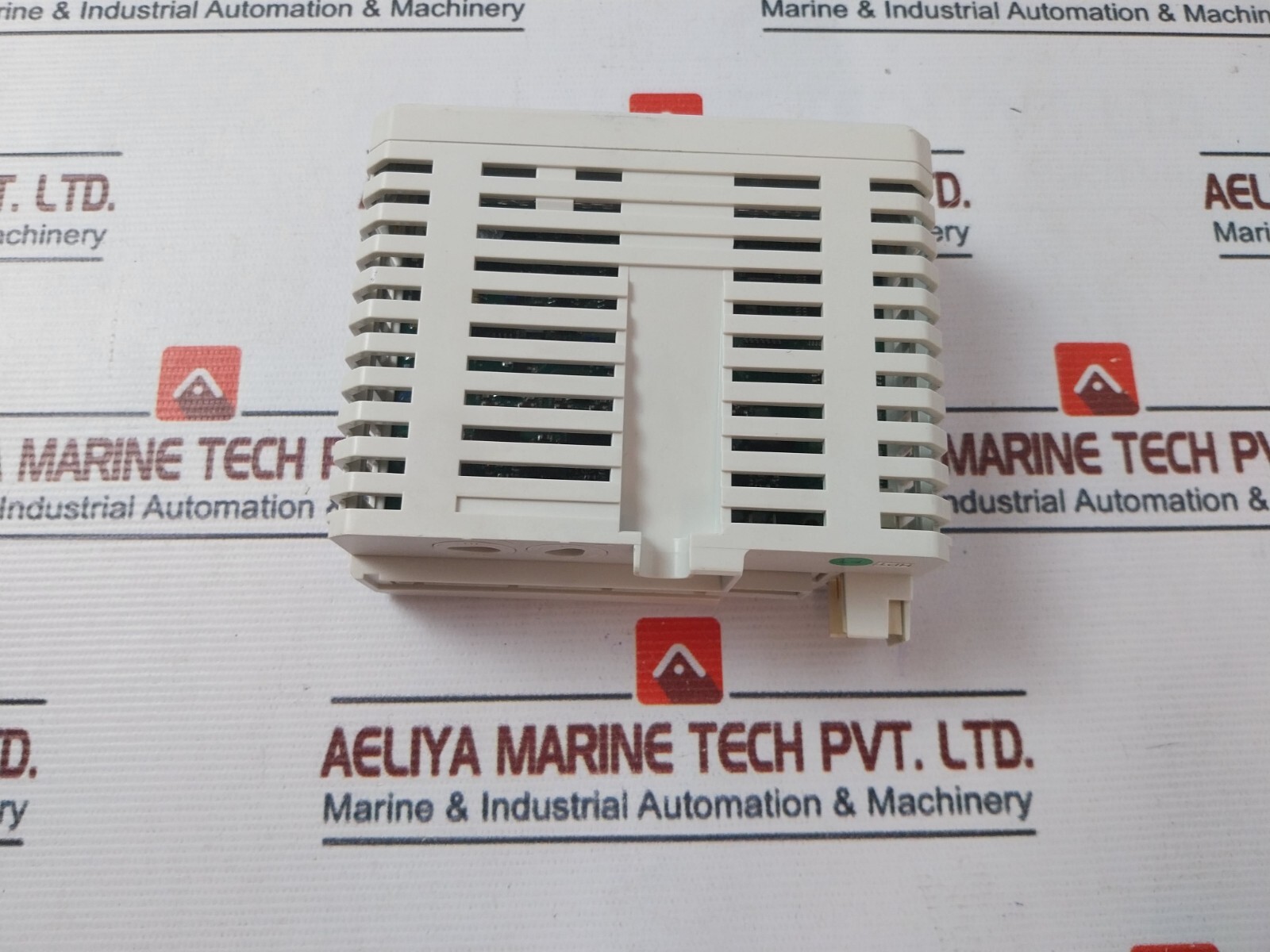 ABB 3BSE038415R1 Analog Output Module AO810V2