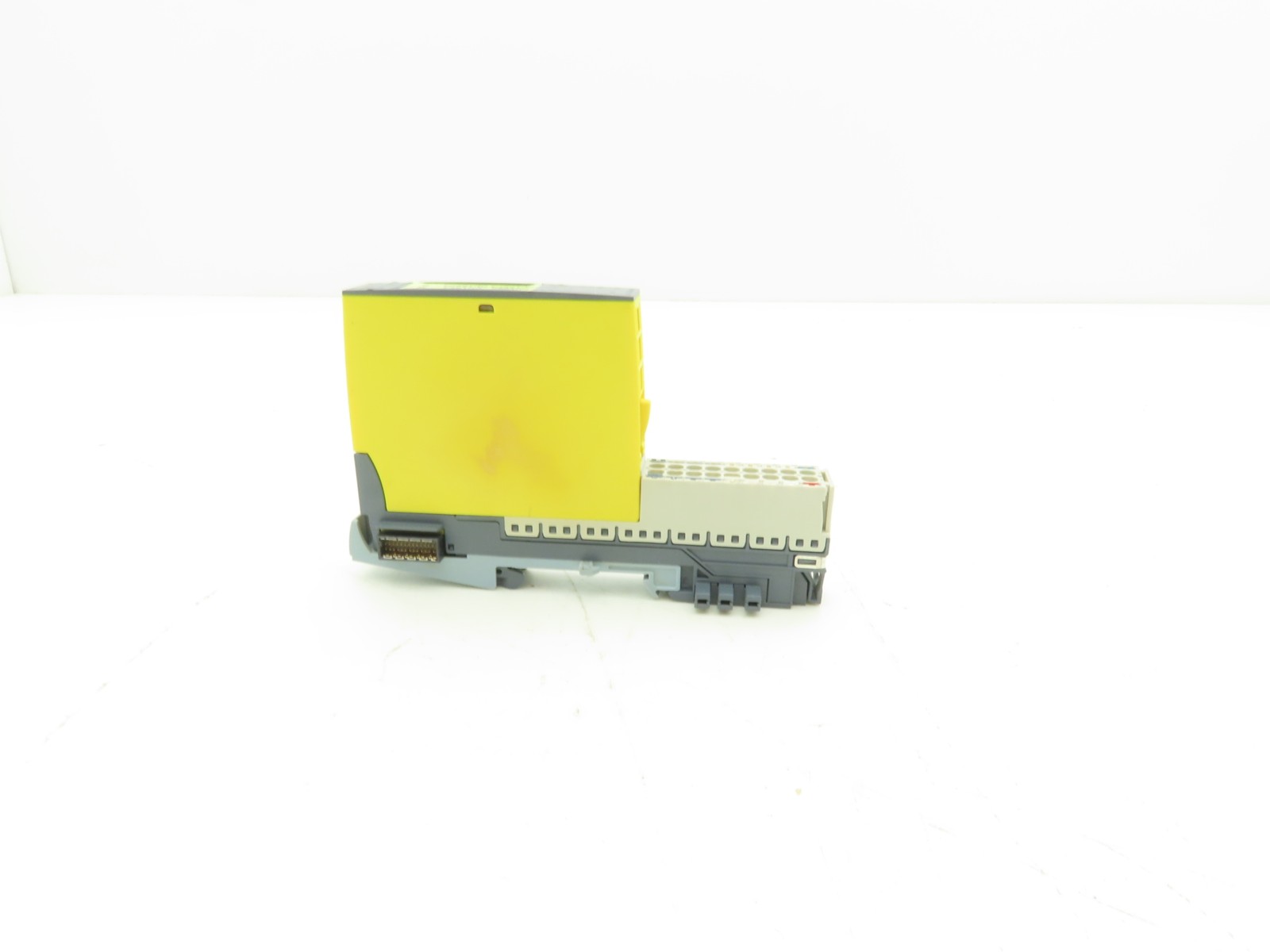 Siemens 6ES7 136-6DB00-0CA0 SIMATIC ET200SP Digital Output F-DQ 4X24 V DC/2A