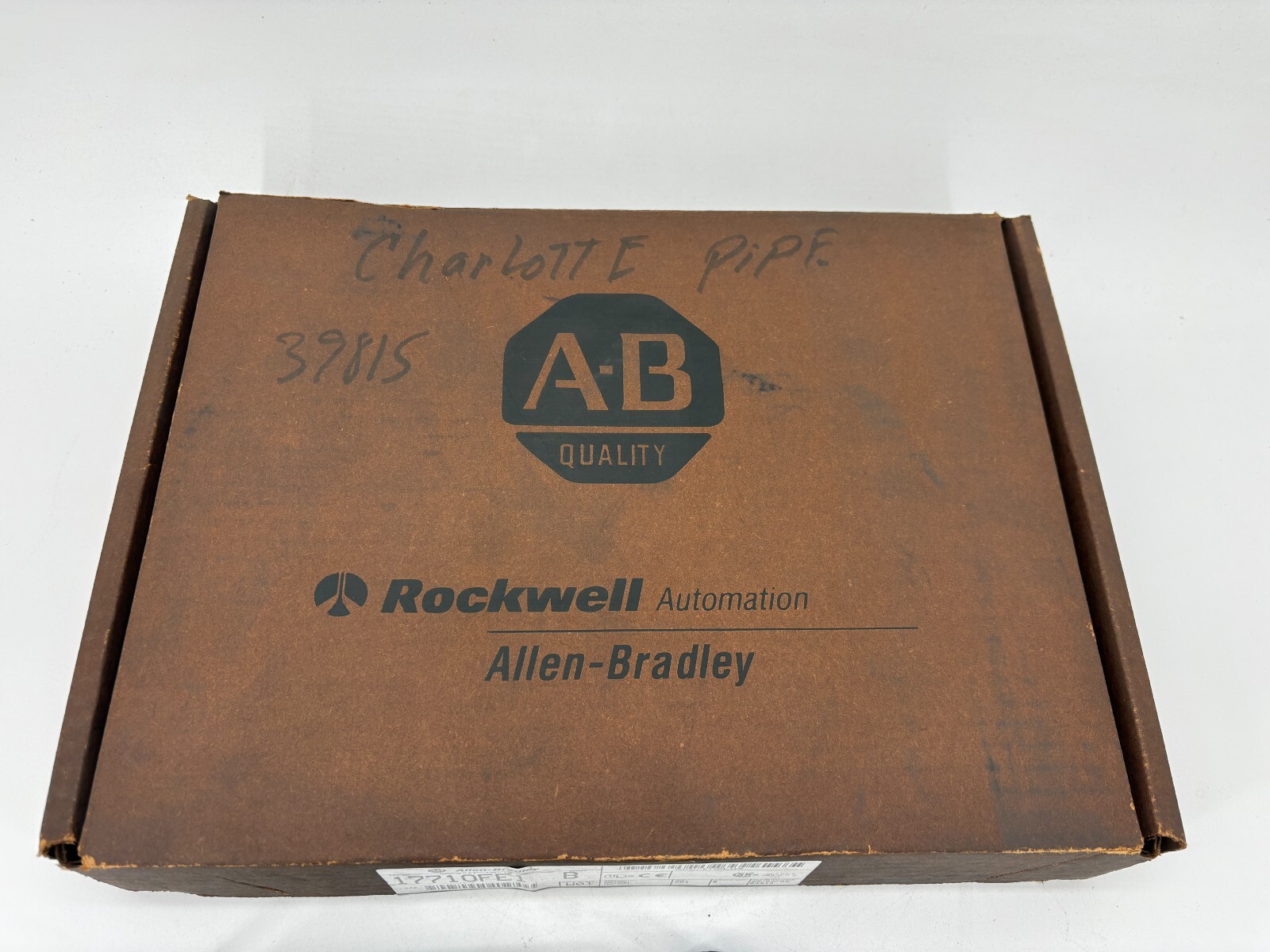 New Allen Bradley 1771-OFE1 Ser. B PLC-5 Analog Voltage Output Module