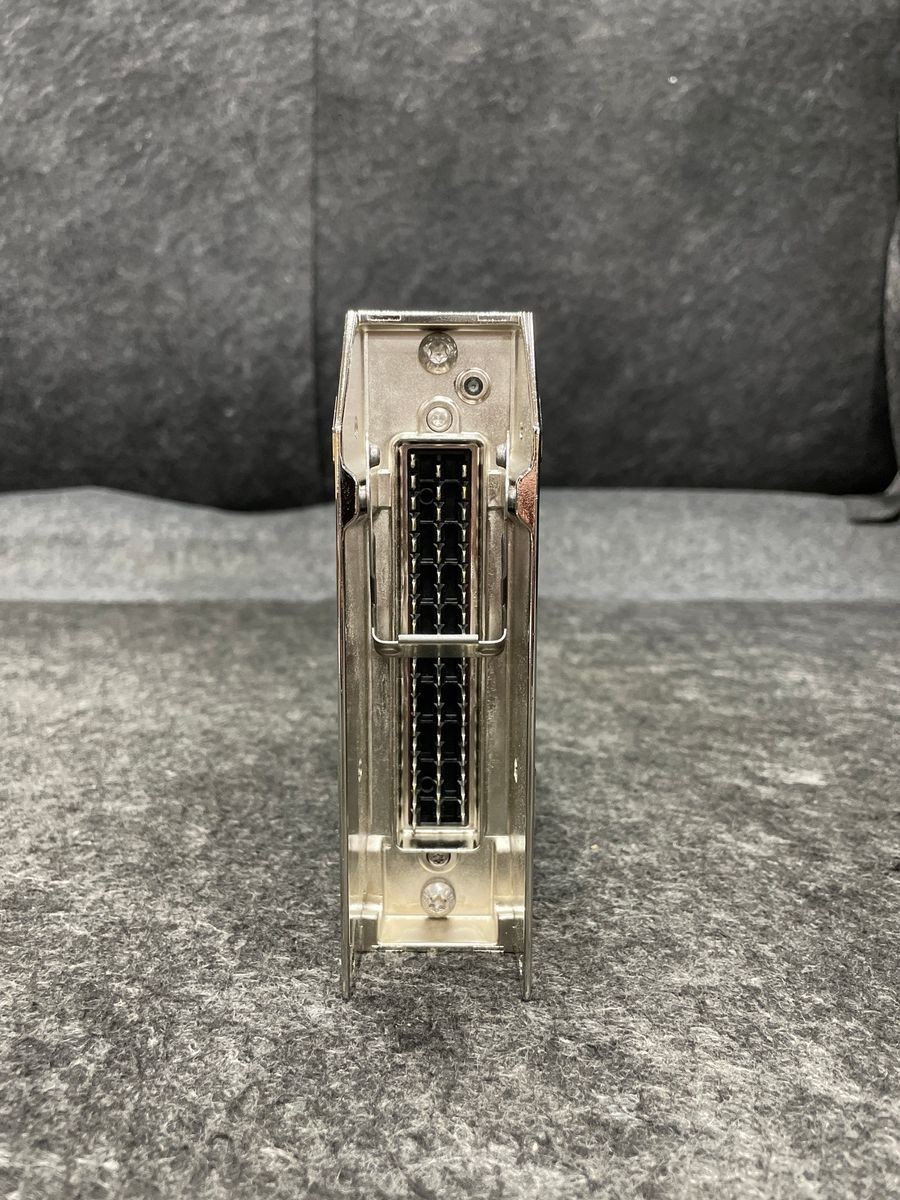 IFM ELECTRONIC Programmable Controller for Mobile Machines CR0033
