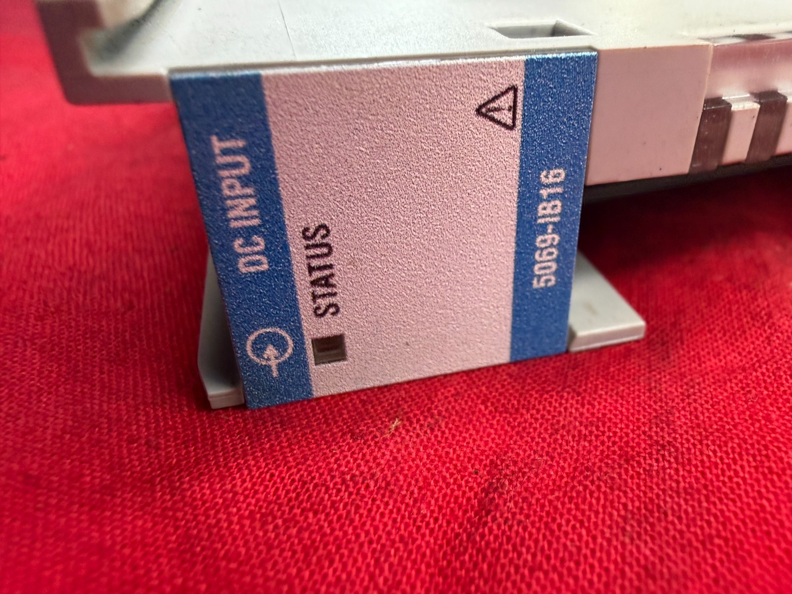 ALLEN BRADLEY 5069-IB16 DC INPUT MODULE