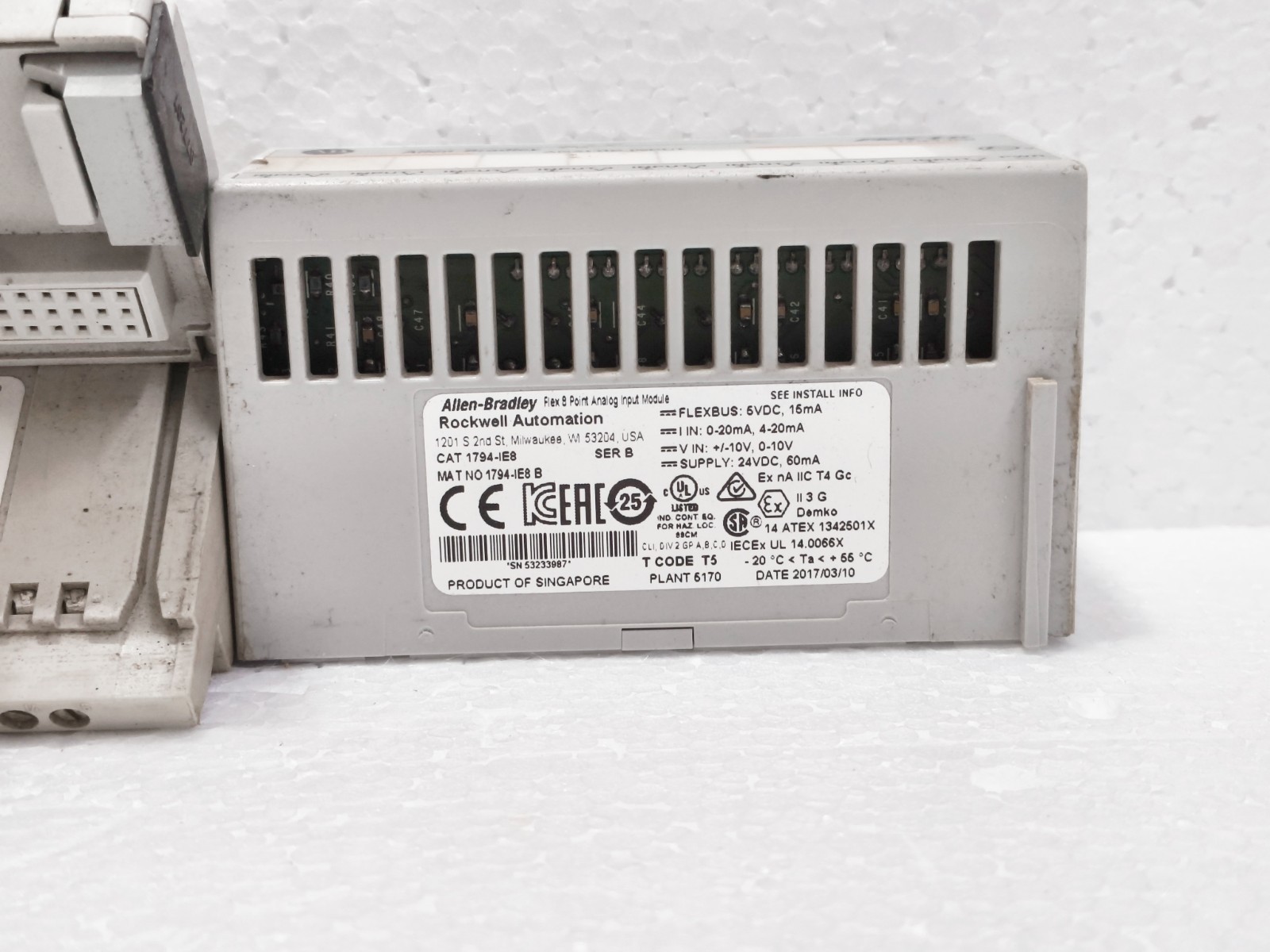 Allen Bradley 1794-IE8 Ser B With 1794-TB3/A Flex 8 Point Analog Input Module