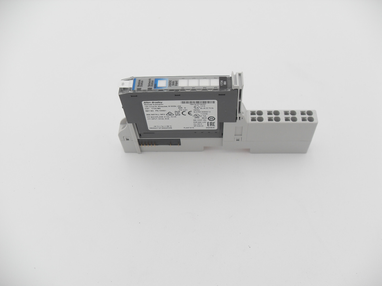 Allen Bradley 1734-IB8 Ser. D POINT I/O 8 Digital Input Module w/ 1734-TOP Base