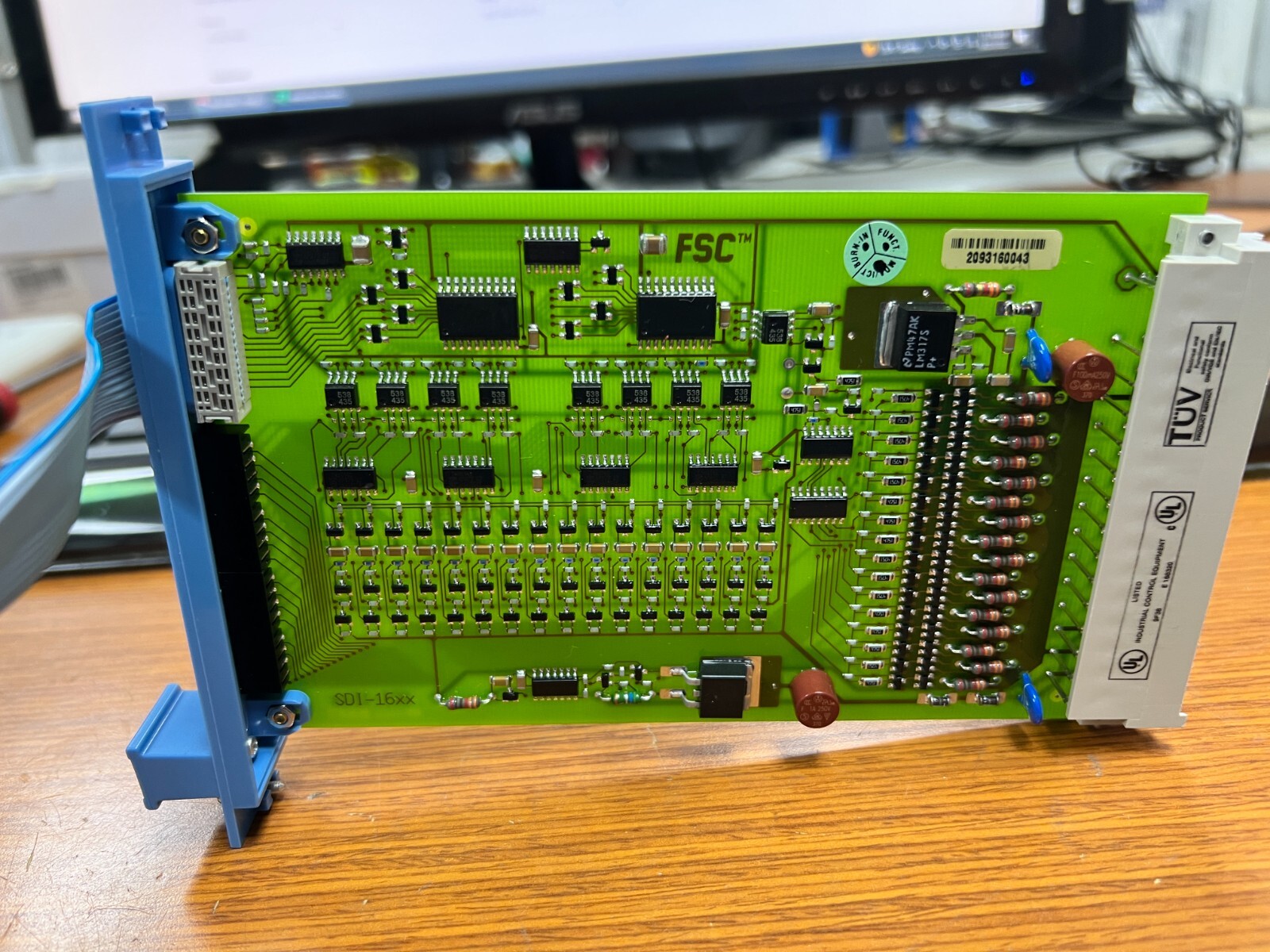 👀 HONEYWELL DIGITAL INPUT MODULE 24 VDC 16 CHANNEL SDI-1624 CCV1.0