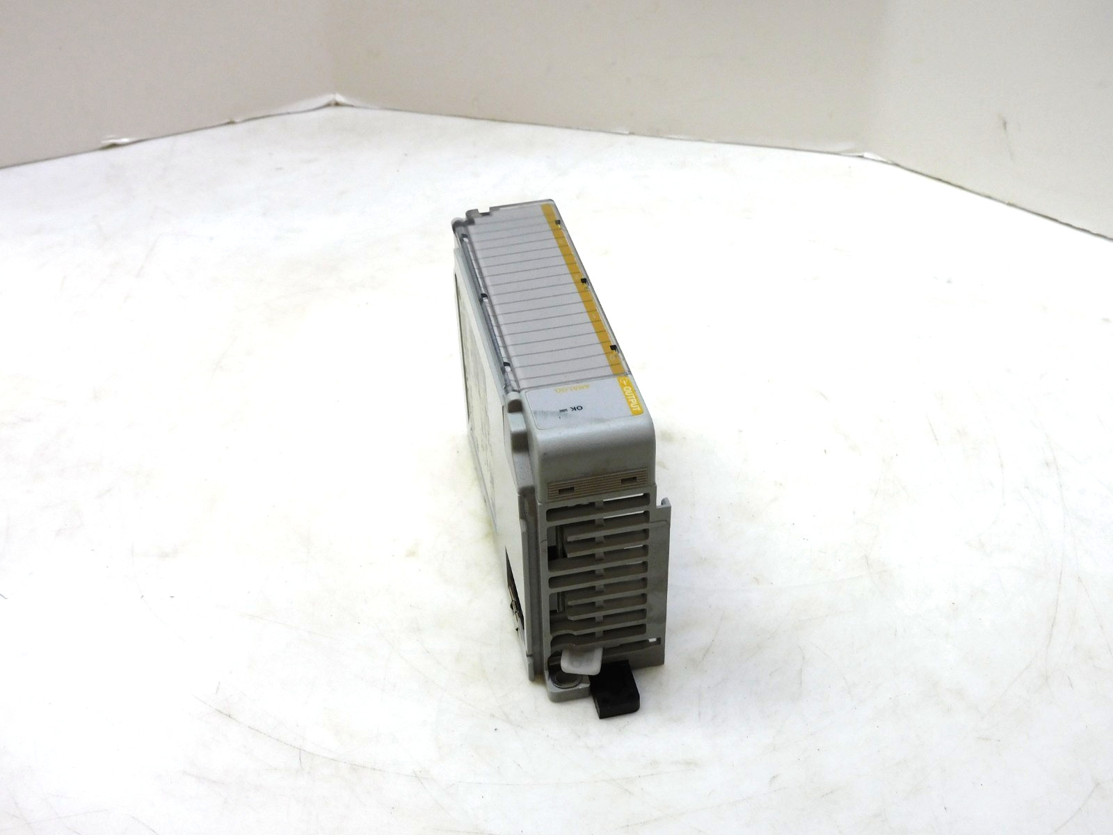 Allen Bradley 1769-0F4VI Compact I/O 4CH Voltage Output Module FW 2.2 1769-OF4VI