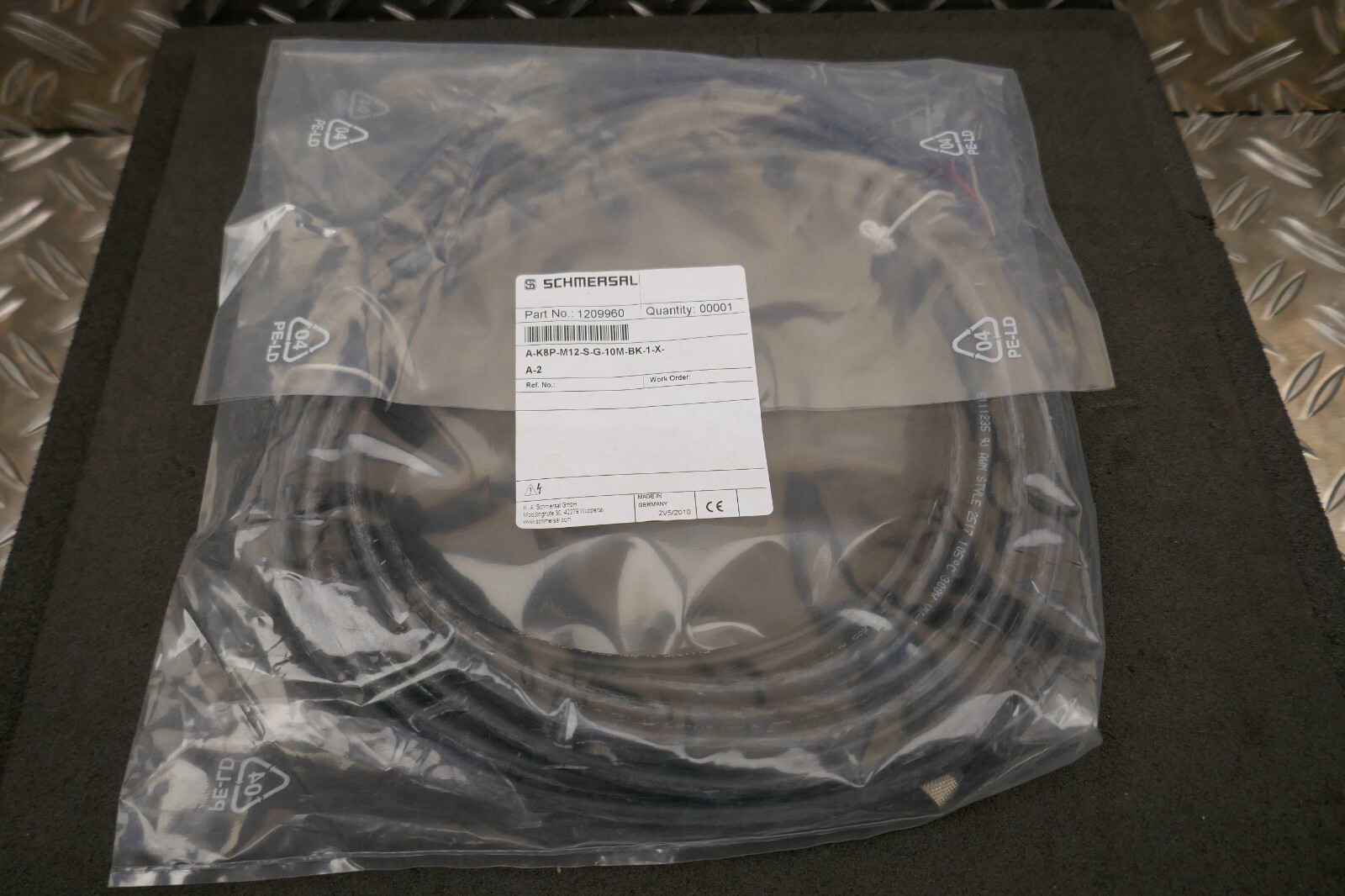 Schmersal A-K8P-M12-S-G-10M-BK-1-X-A2 1209960