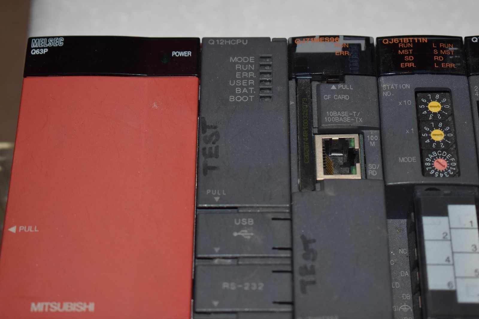 MITSUBISHI Q312B BASE UNIT WITH POWER SUPPLY AND 11 MODULES, Q63P, Q 12HCPU