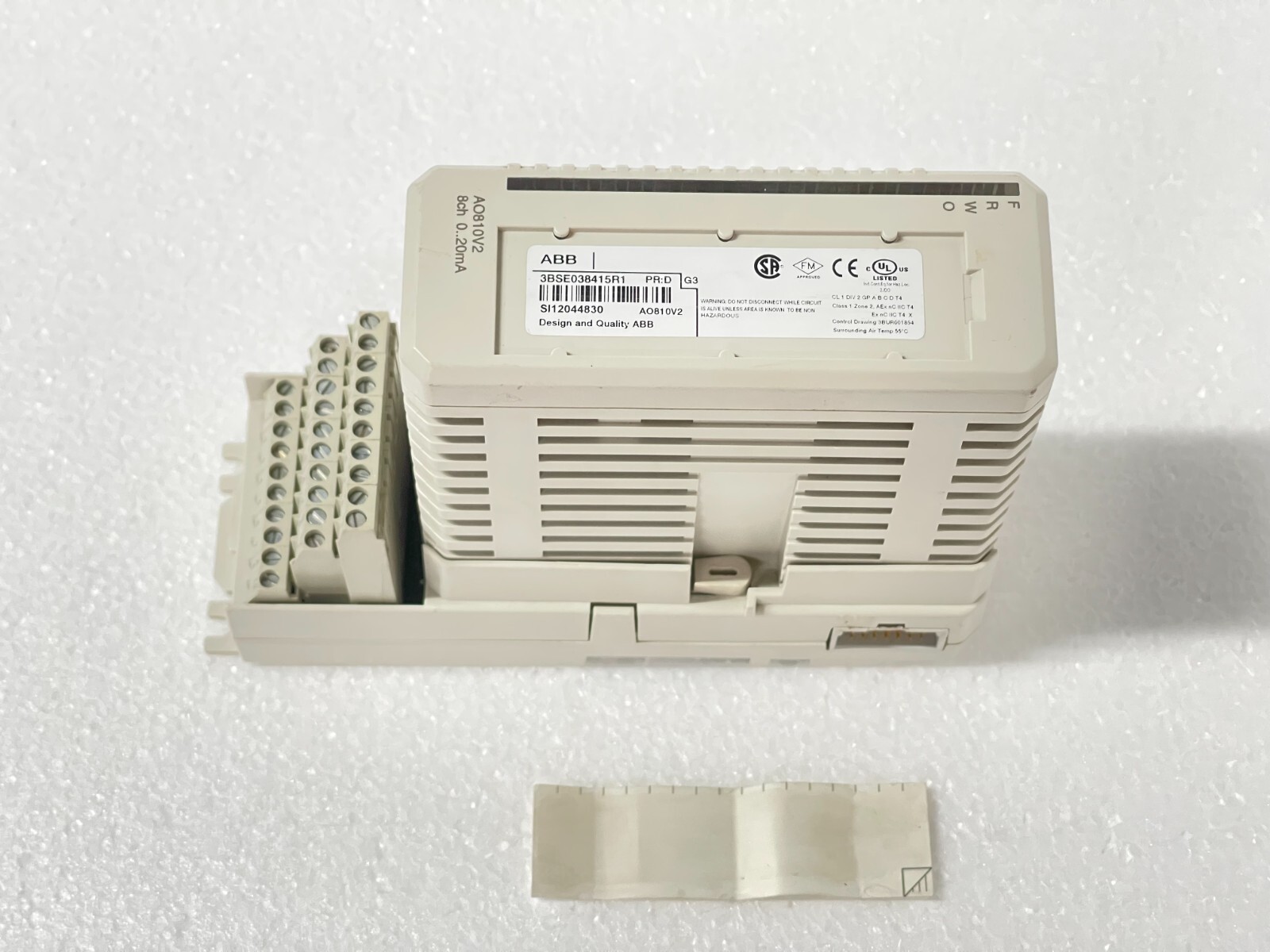ABB AO810V2 8ch 0..20mA 3BSE038415R1 PR:D With 3BSE013230R1 PR:G