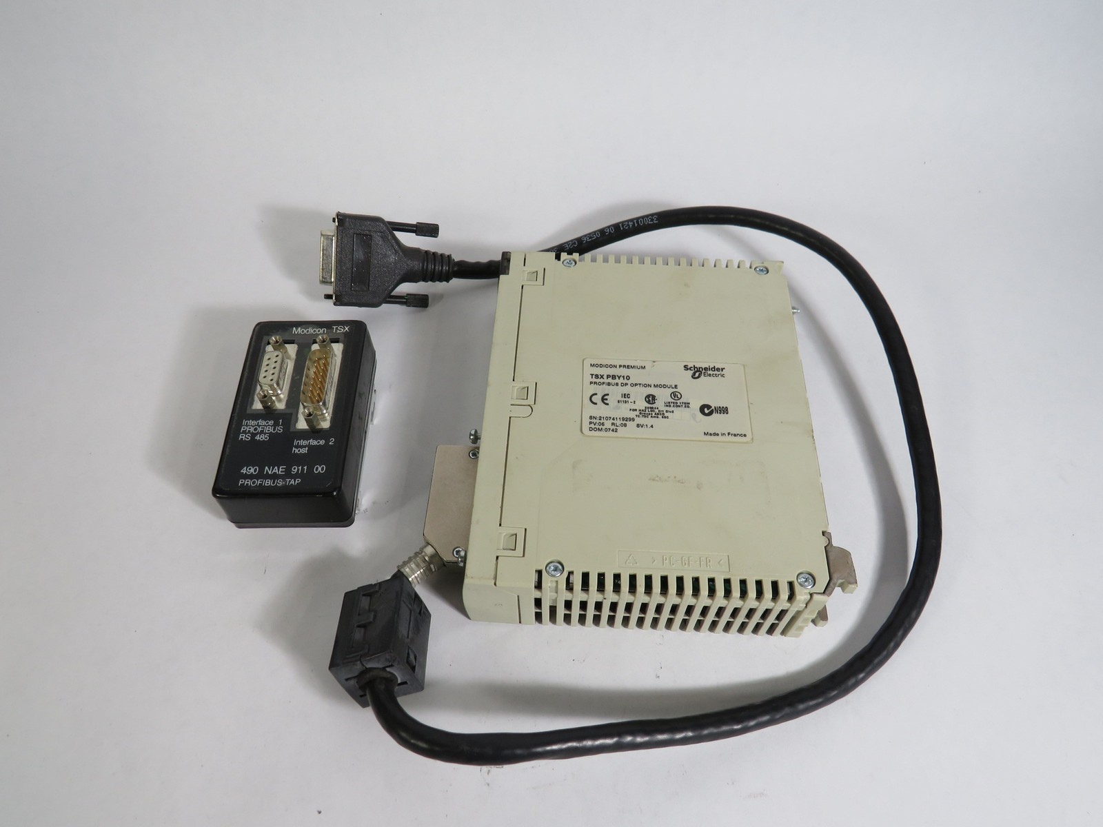Schneider Electric TSXPBY100 Profibus Module Kit USED