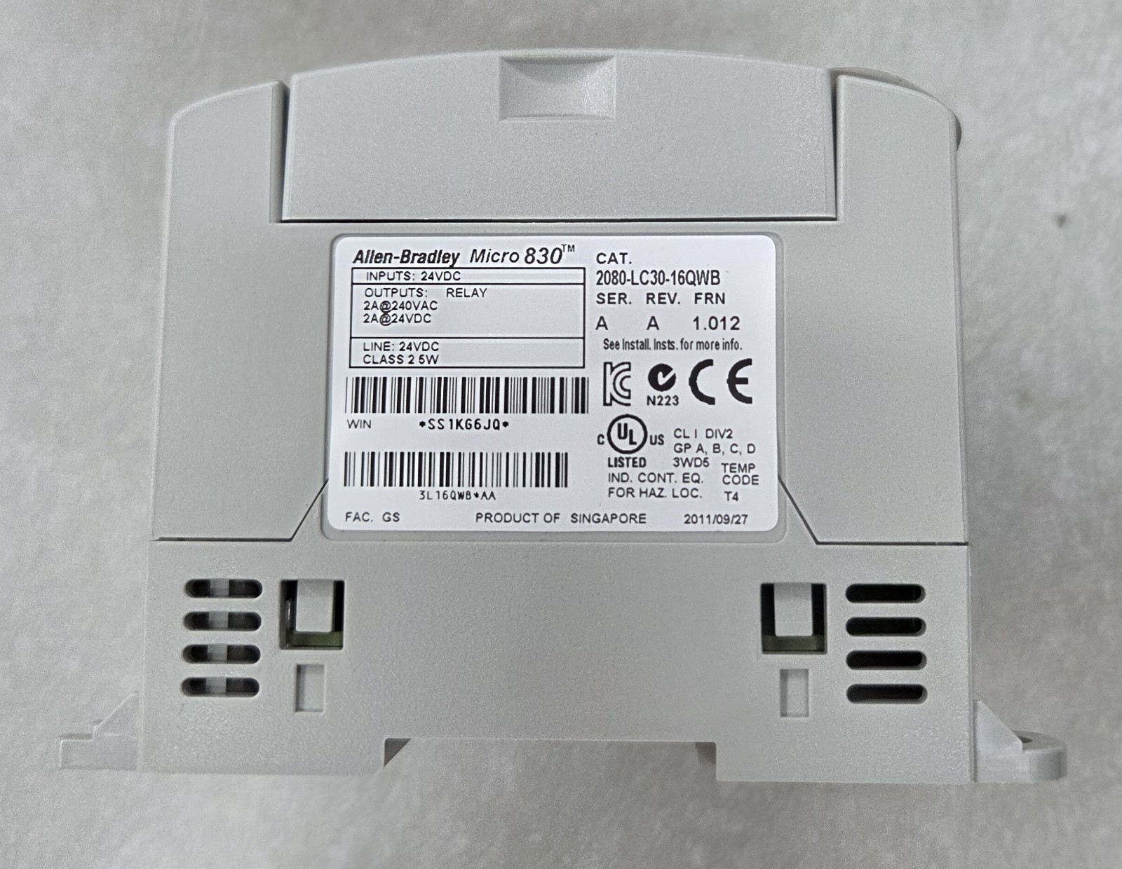 Allen Bradley 2080-LC30-16QWB Micro830 Controller I/O Module Rockwell Automation