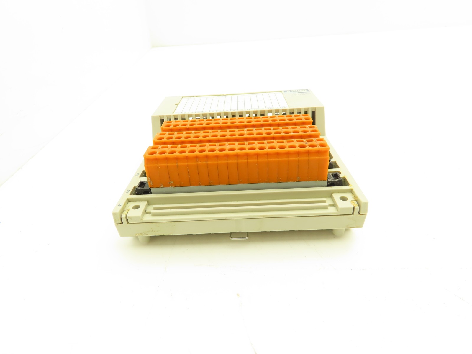 Num 16I/160 Digital 16 Input 16 Output Module 24VDC 0263900004