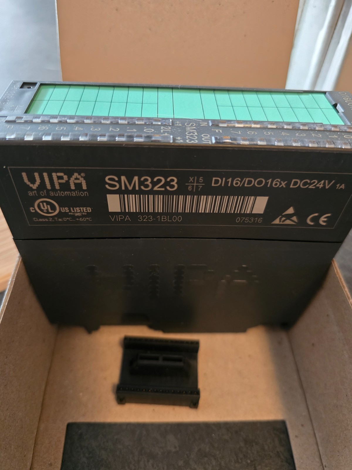 VIPA 323-1BL00 SM323 DI16/DO16x DC24V BRAND NEW FREE SHIPPING