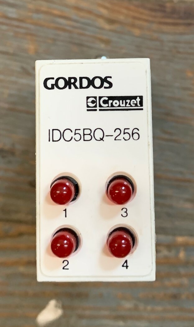 CROUZET GORDOS IDC5BQ-256 I/O MODULE INPUT 4.5-30VDC OUTPUT 50mA 30VDC 14 PIN
