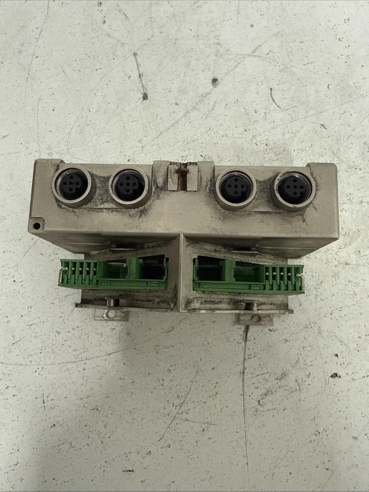 Phoenix Contact 2732486 Rugged Line Module IBS RL 24 DIO 4/2/4-LK-2MBD **NOS**