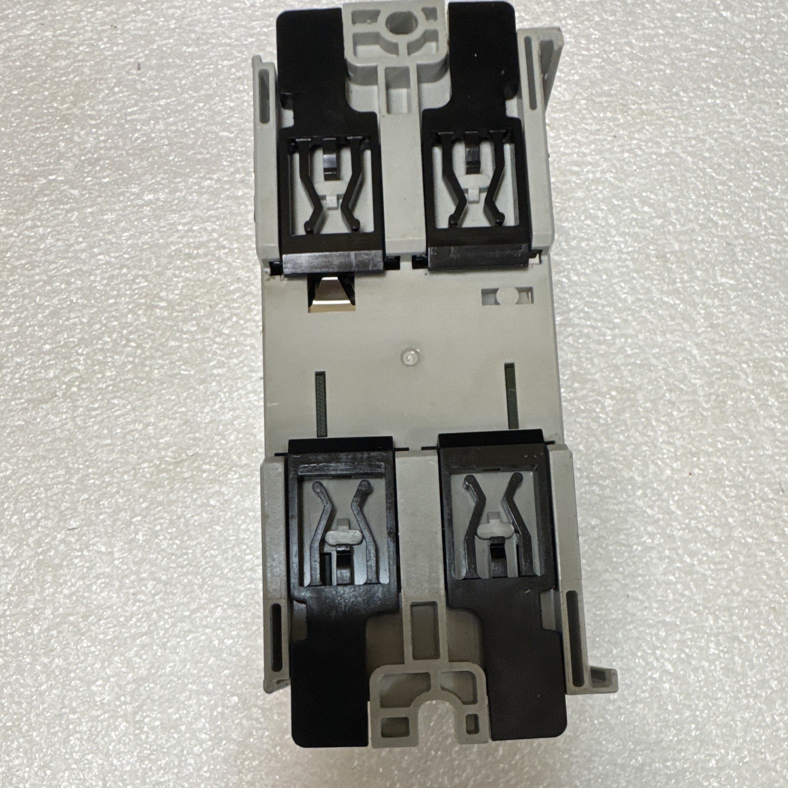 Allen-Bradley Compact I/O 1769-OW16 16-Point Digital Relay PLC Output Module