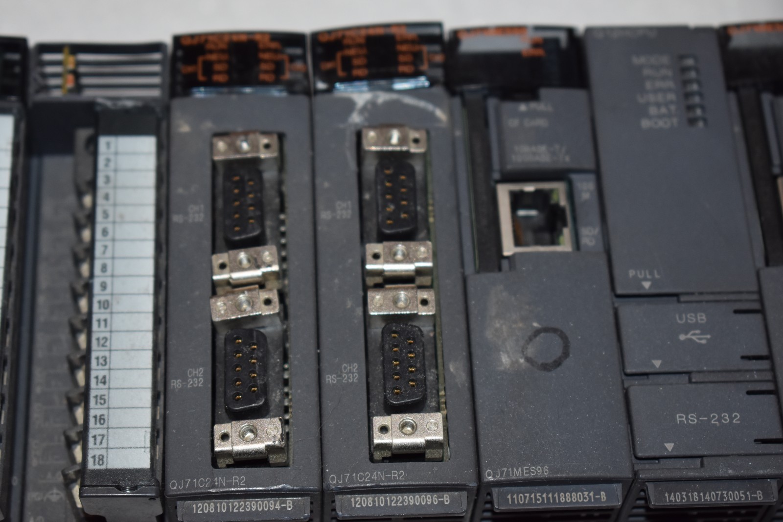 MITSUBISHI Q312B BASE UNIT WITH POWER SUPPLY AND 11 MODULES, Q63P, Q 12HCPU