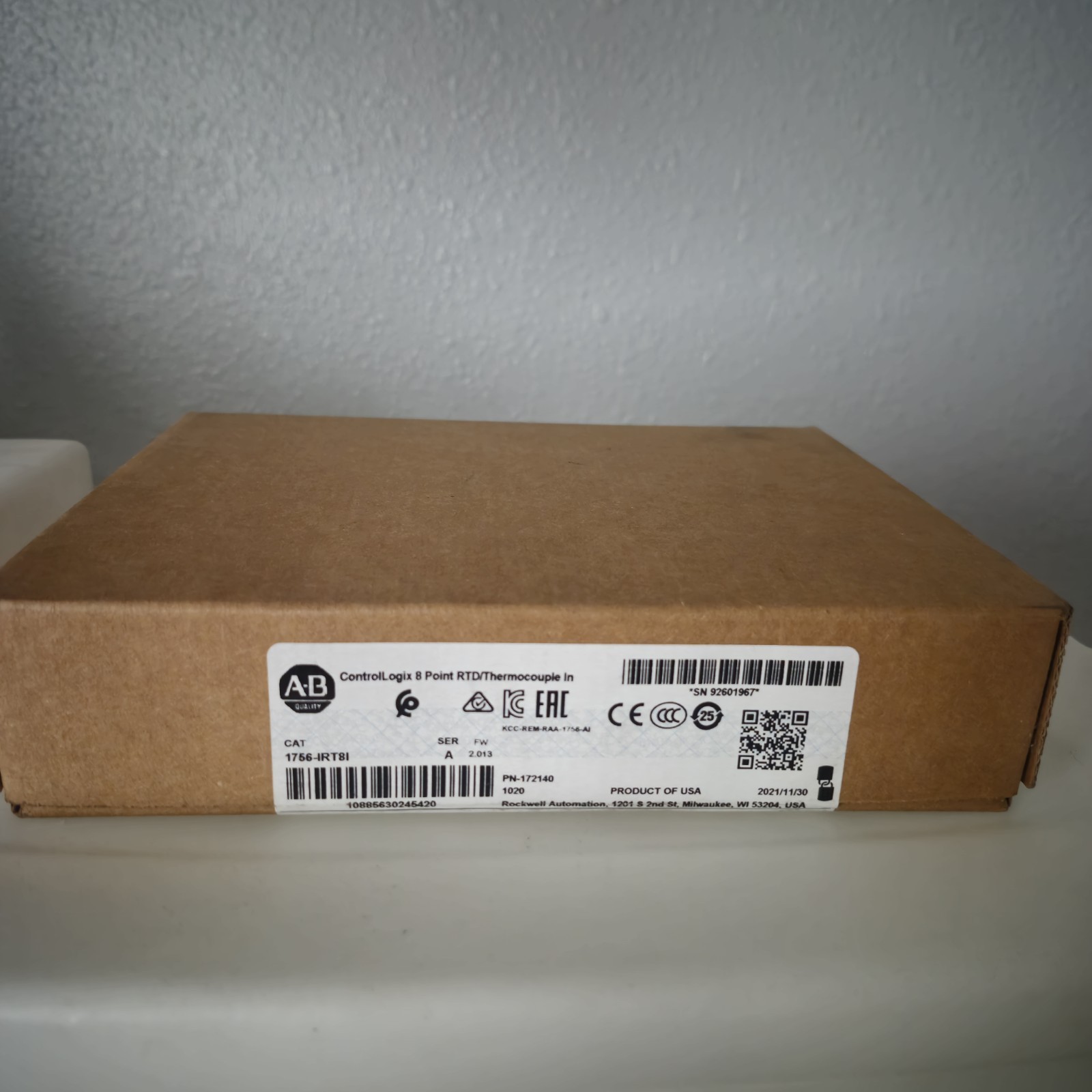 Allen Bradley 8 Point RTD/Thermocouple in 1756-IRT8I Ser A Sealed New