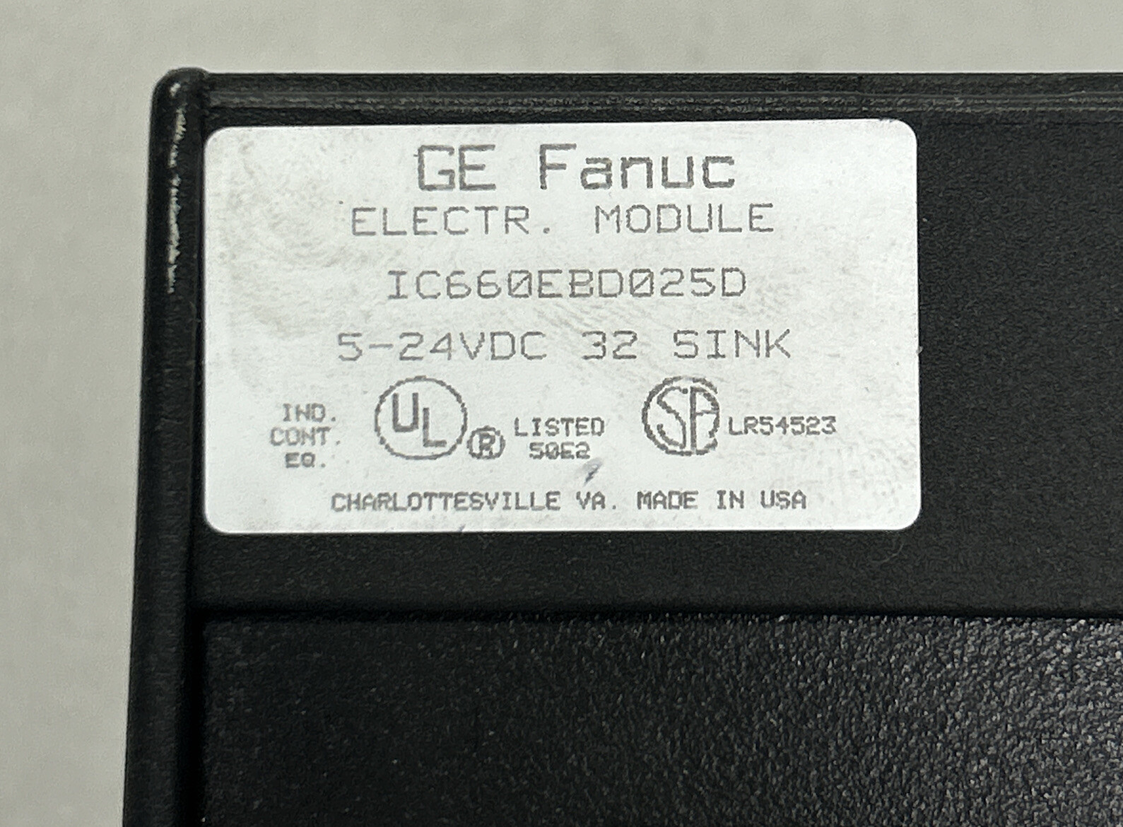 GE FANUC,IC660EBD025D,GENIUS BLOCK I/O MODULE