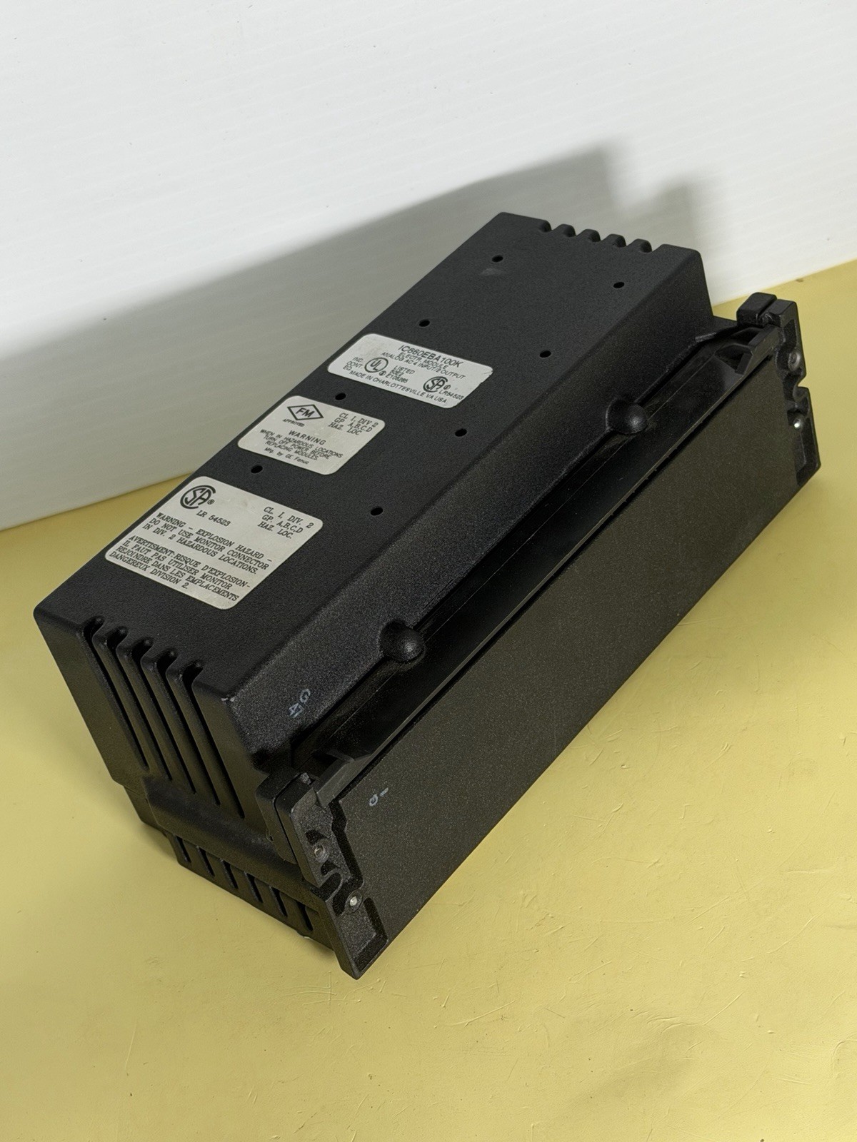 Ge Fanuc IC660EBA100K Genius Analog I/o Module