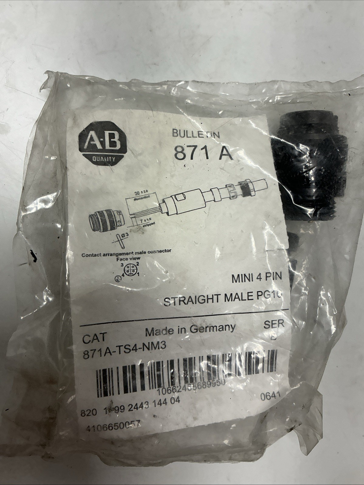 Allen Bradley 871A-TS4-NM3 SER B Connector V-667