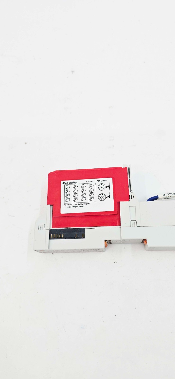 Allen-Bradley 1734-OB8S POINT Guard I/O Safety Module w/ 1734-TOPS
