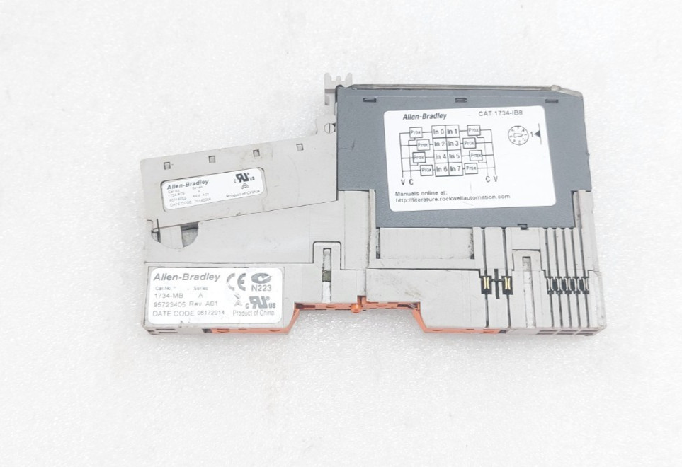 ALLEN-BRADLEY 1734-IB8 SINK INPUT MODULE