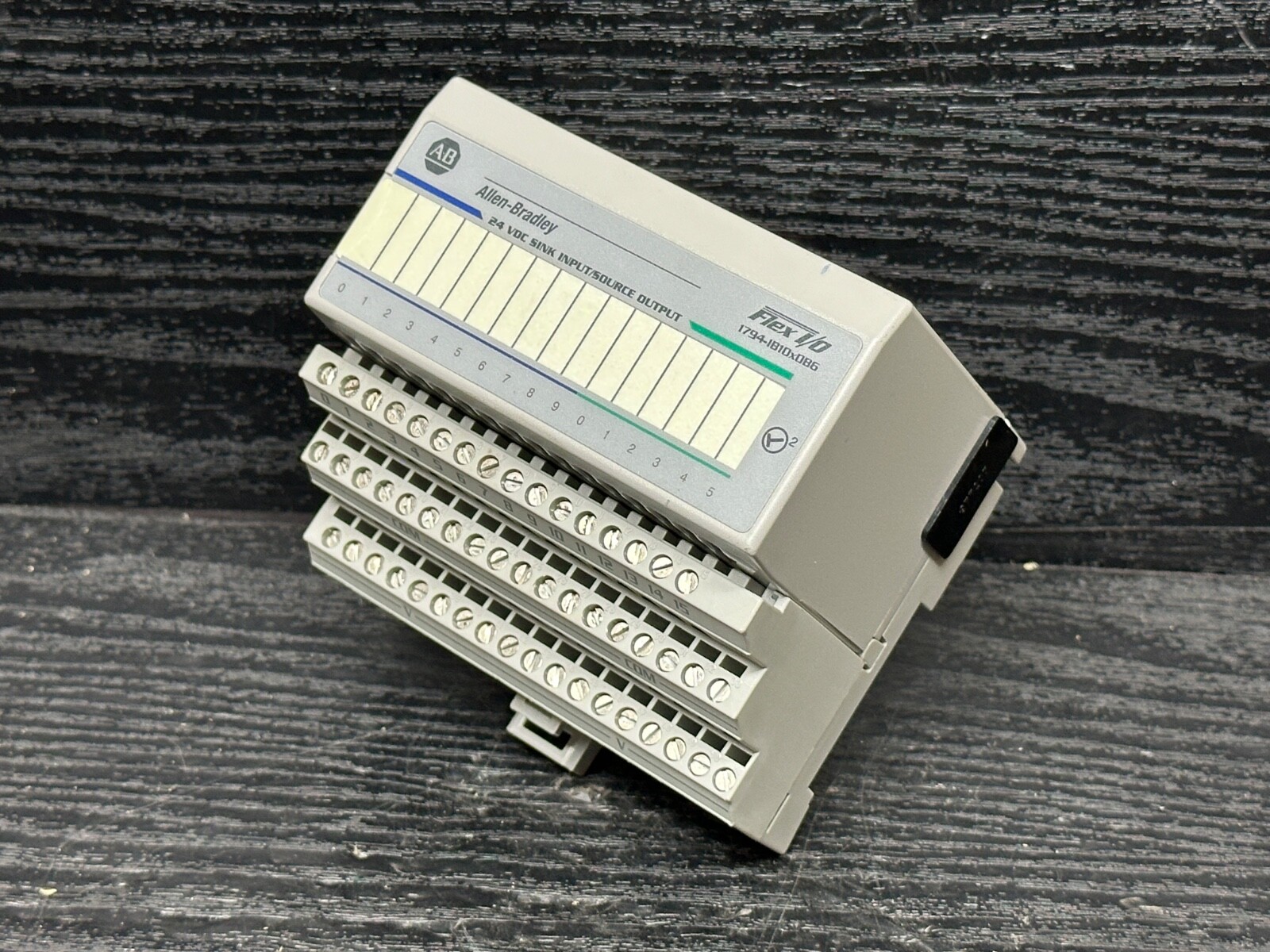 Allen Bradley 1794-IB10XOB6 A 1794-TB3 Flex I/O 24VDC Sink Input Source Output