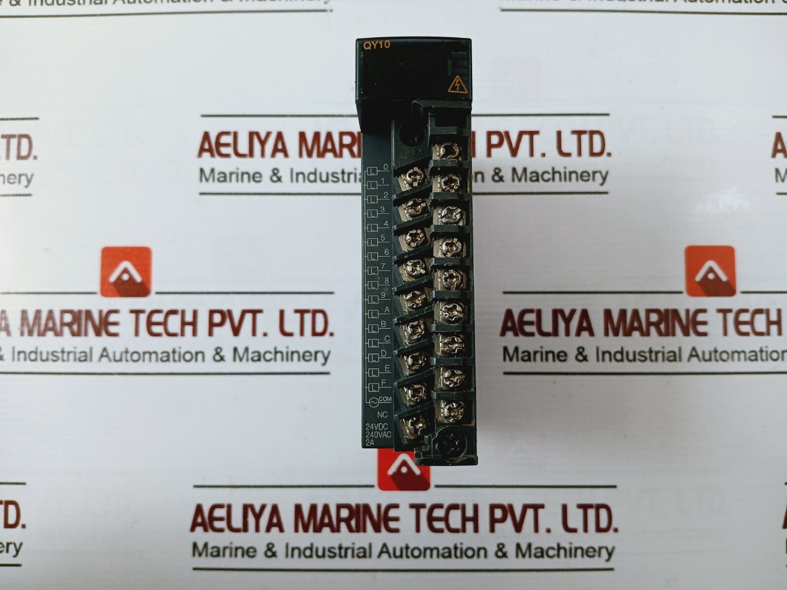 Mitsubishi Electric QY10 PLC Q Series Output module 24VDC 2A KCC-REI-MEK-TD914A5