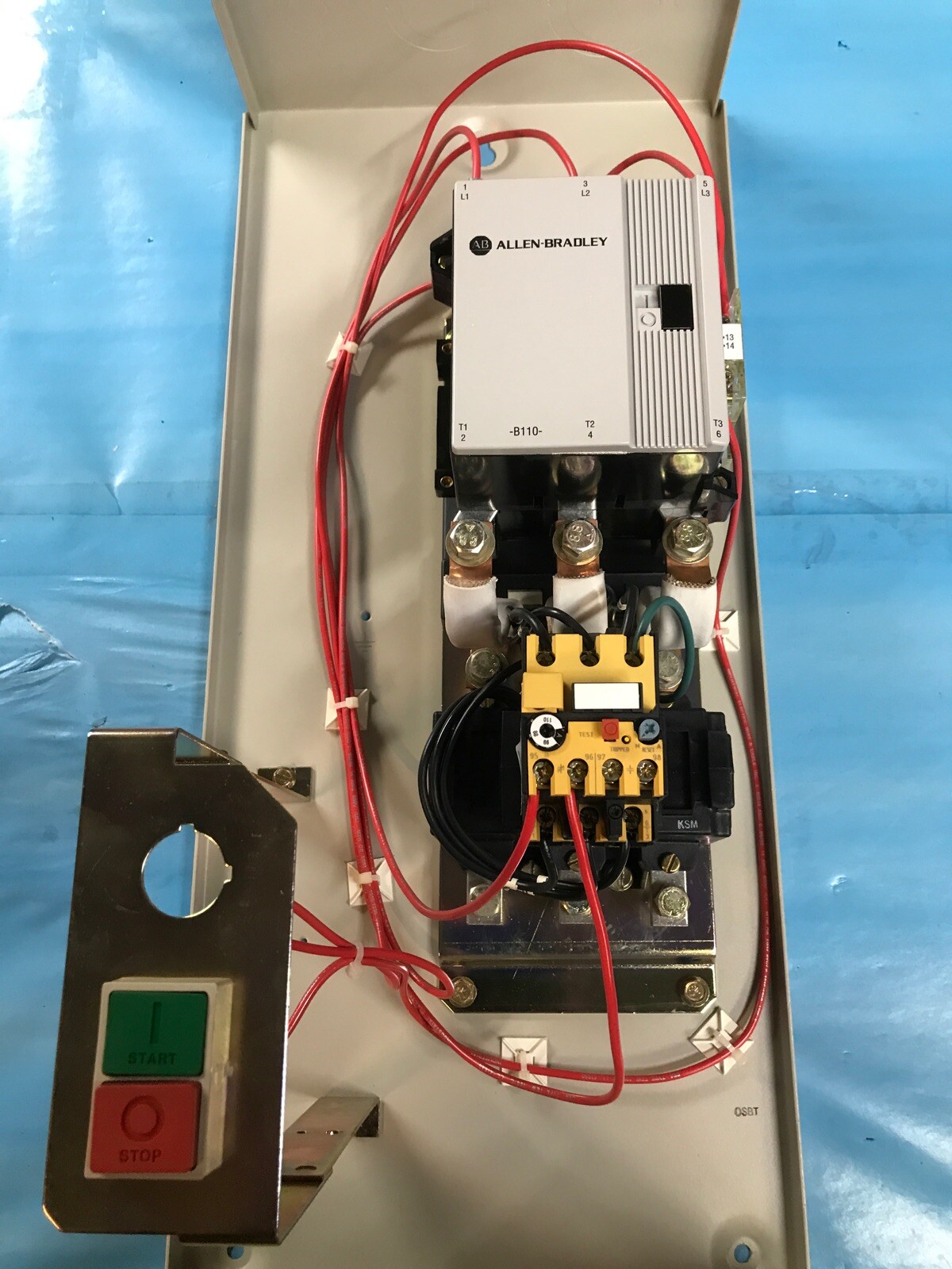 allen bradley CAT 100-B11N*3 SerB 3ph Motor Starter Contactor /Enclosure,wired.