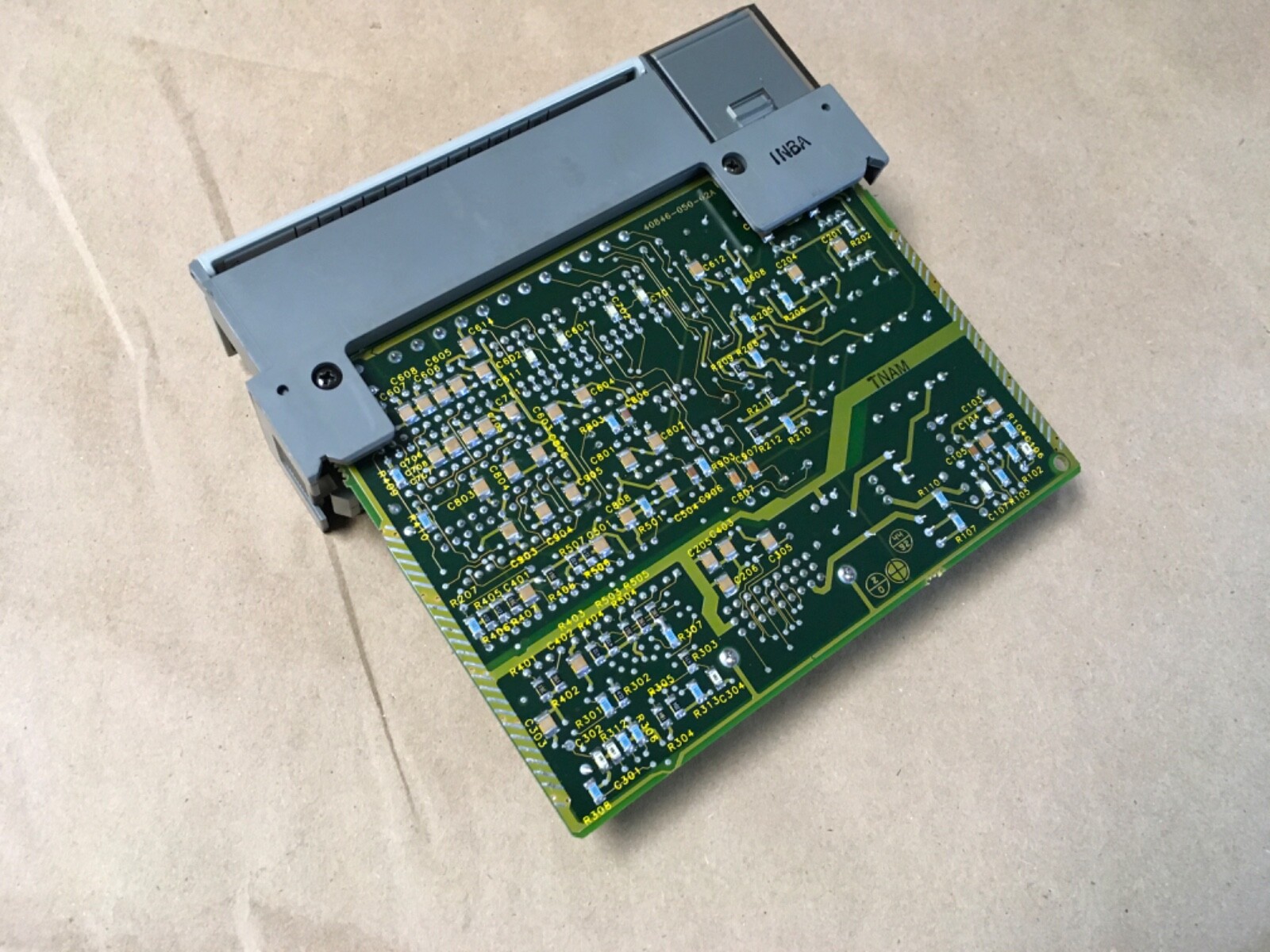 Allen Bradley 1746-NIO4V Series A SLC 500 Analog Module (KB)
