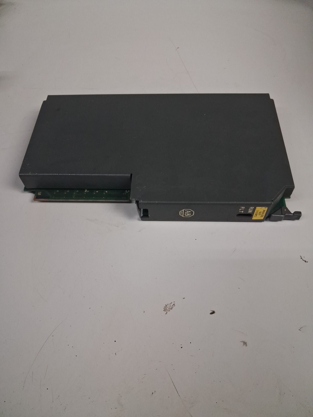 ALLEN BRADLEY ANALOG OUTPUT CARD 1771-OFE1 / B