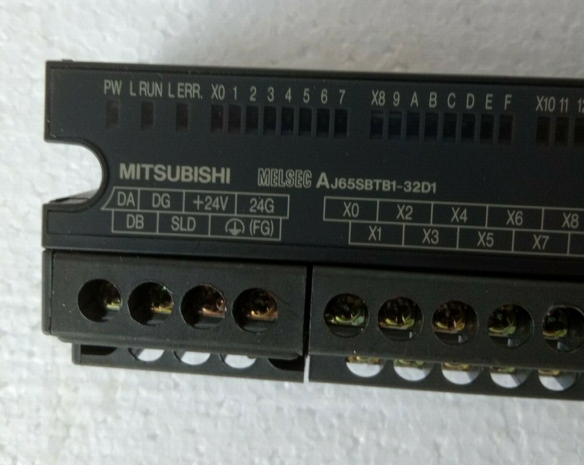 MITSUBISHI MELSEC MODEL AJ65SBTB1-32D1 INPUT UNIT *NEW*