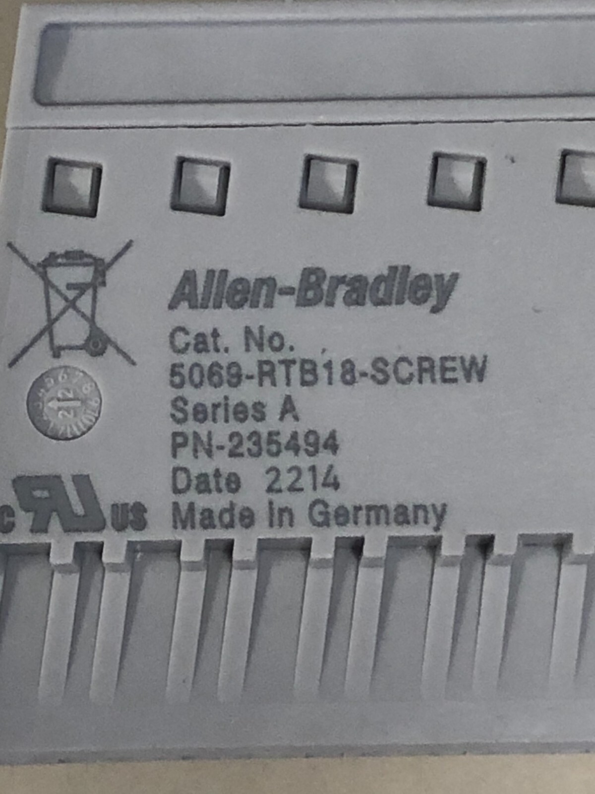 NEW Allen Bradley 5069-RTB18-SCREW compact 5000 screw connector