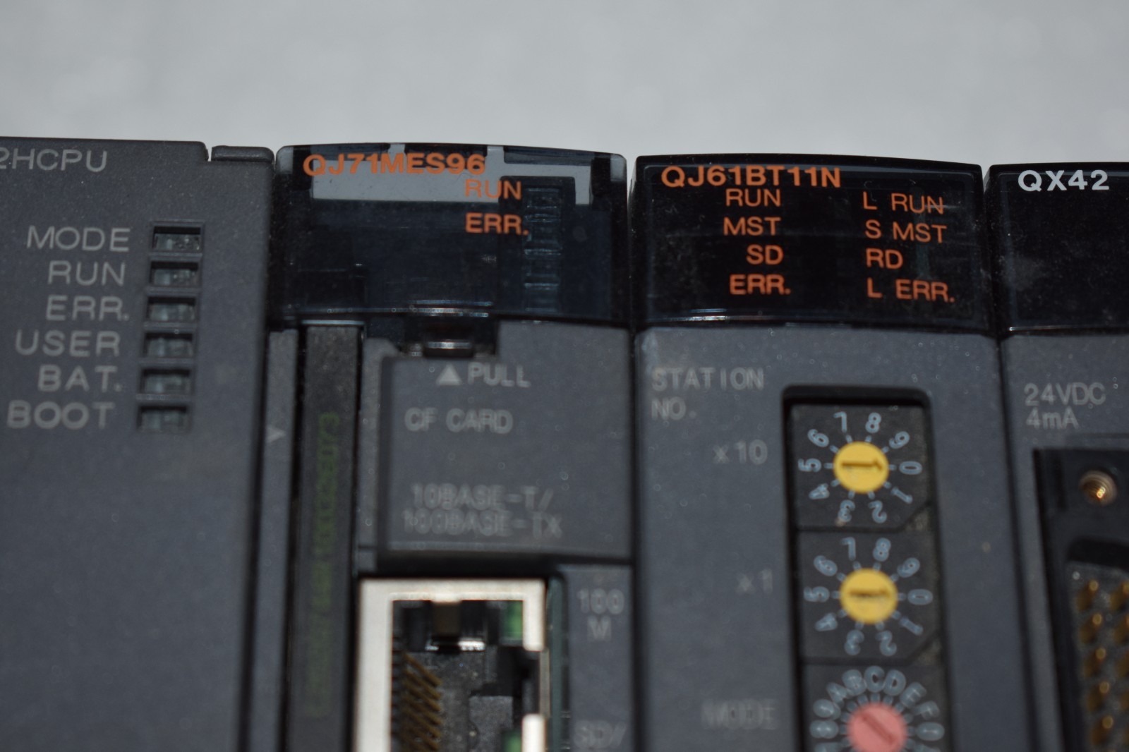 MITSUBISHI Q312B BASE UNIT WITH POWER SUPPLY AND 11 MODULES, Q63P, Q 12HCPU