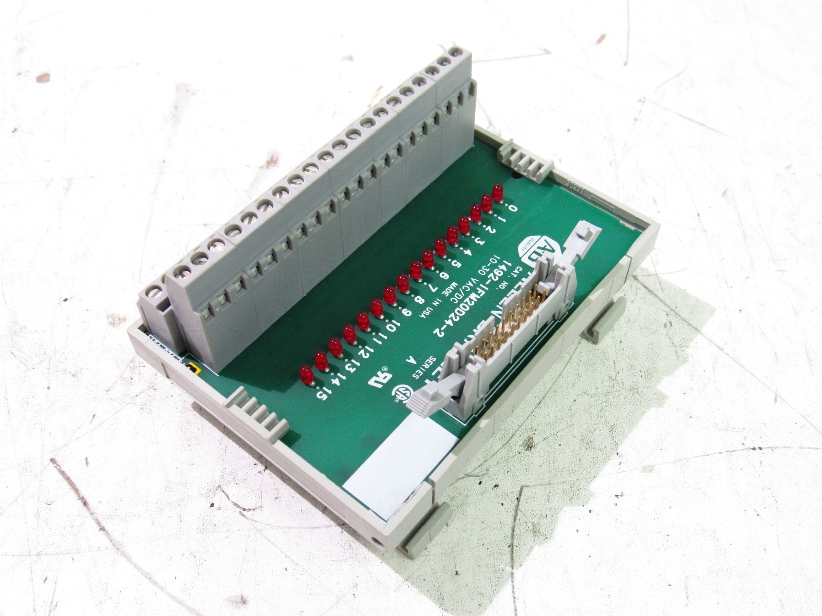 ALLEN BRADLEY 1492-IFM20D24-2 SER A 20-POINT DIGITAL IFM 10-30VAC/DC *XLNT*
