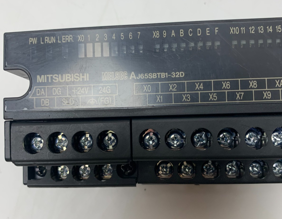Mitsubishi AJ65SBTB1-32D Input Unit – Clean!