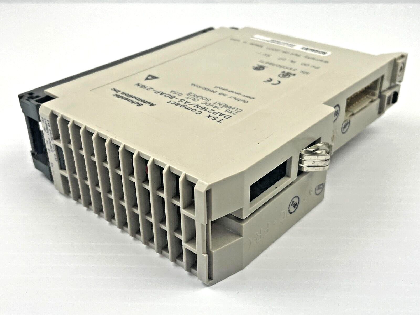 Schneider DAP216N/AS-BDAP-216N TSX Compact Output Module, 24 VDC