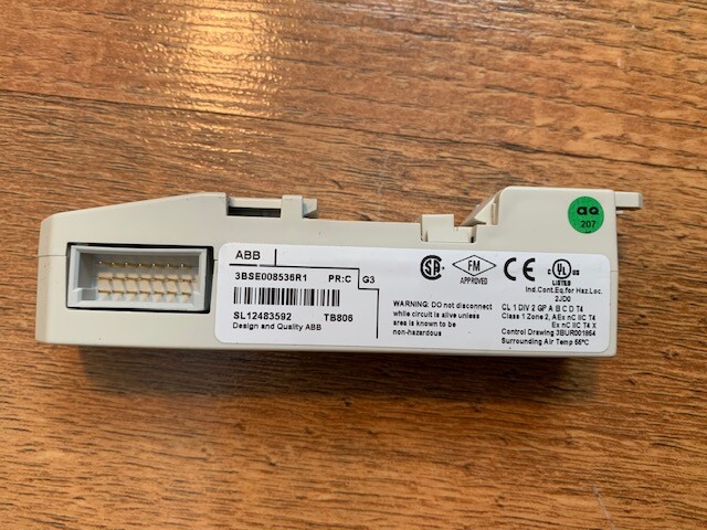 ABB TB806 Bus Inlet 3BSE008536R1 Modulebus extension cable adaptor D-sub 25