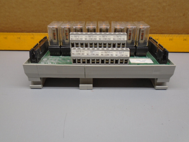 1492-XIM24-8R Allen Bradley Relay Breakout Block 1492-XIM24-8R W197
