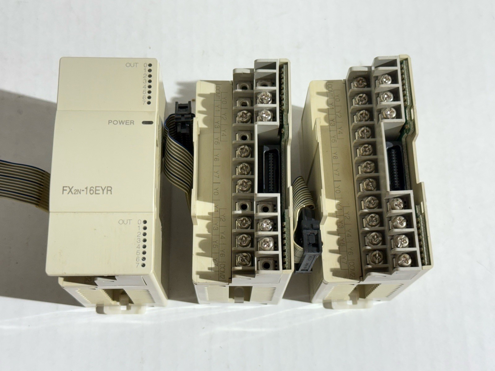 Mitsubishi Electric FX2N-16EYR Programmable Controller JY550D19501C