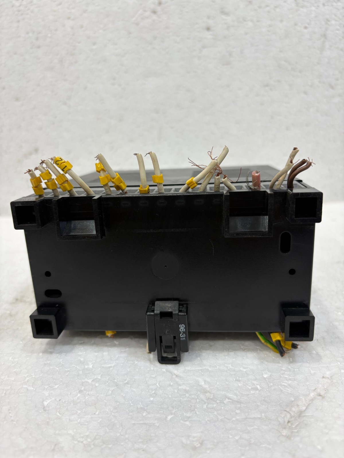 ABB Procontic CS31 ICSK20F1 I/O Remote Unit 24VDC