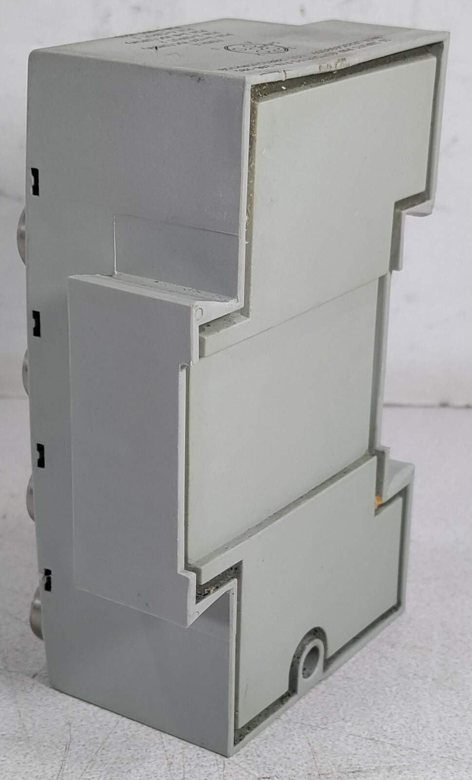 1 USED NUMATICS 240-205 16 INPUT PNP MODULE G3 SERIES ***MAKE OFFER***