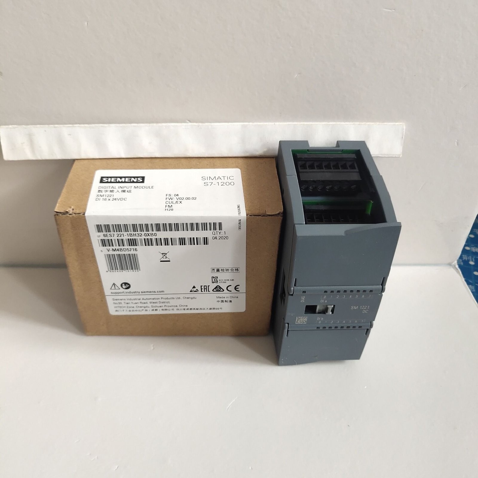 One Brand New SIEMENS PLC Module 6ES7 221-1BH32-0XB0 Free shipping#LJ